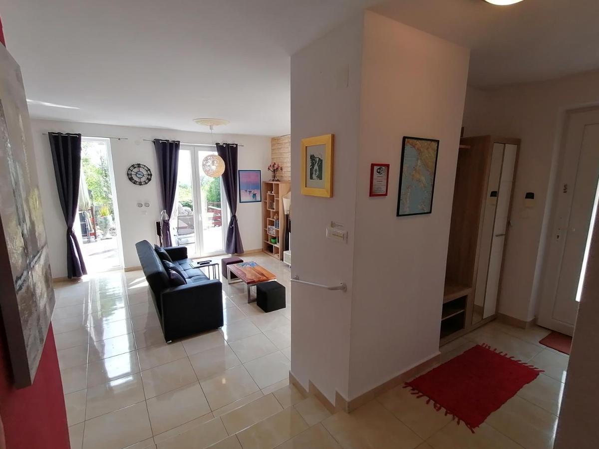 The Forest House Krk 1 Kras Ngoại thất bức ảnh